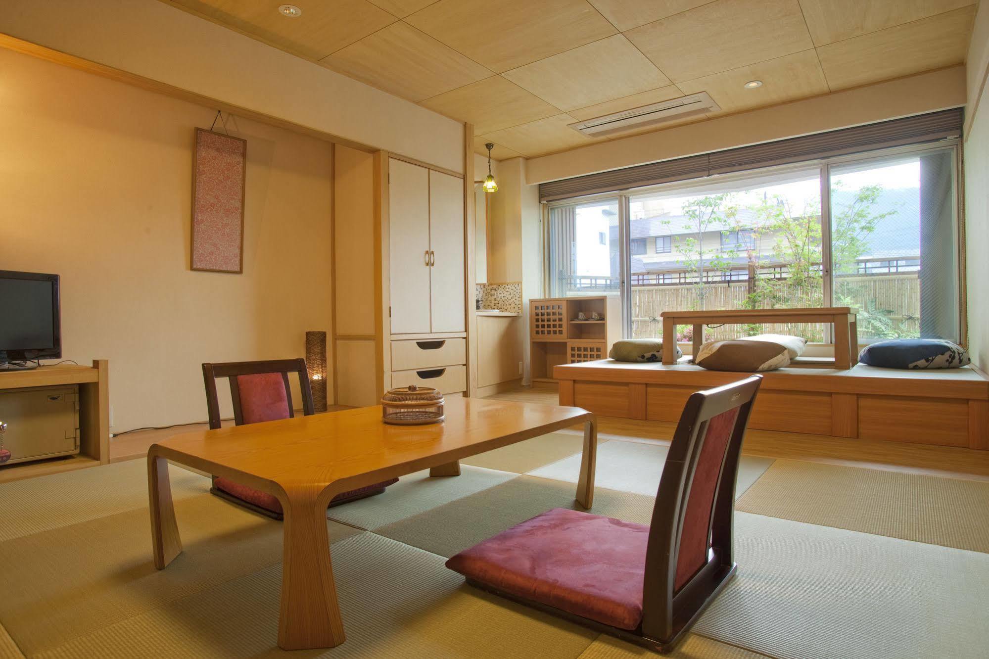 Shibu Onsen Sakaeya Hotel Yamanouchi  Exterior photo